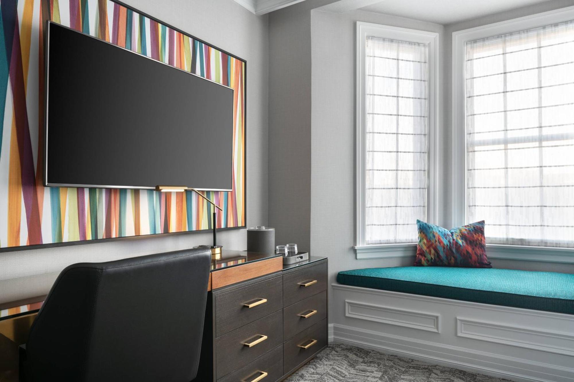 Courtyard By Marriott Downtown/van Ness Ave Hotel 4*
